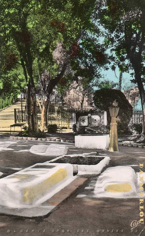 Tlemcen- Tombeau du Rab 02.jpg
